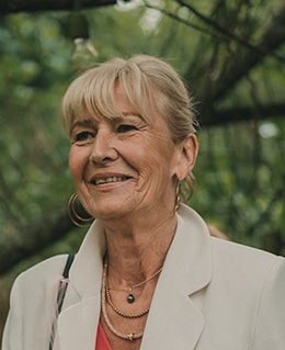 Ghislaine LABBÉ